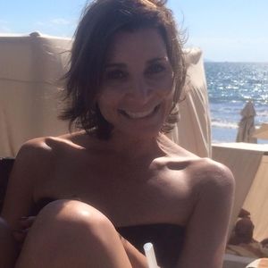 Meet your Posher, Hali